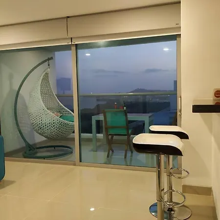Precioso Apto, Lujoso Condo, Vista Y Salida Al Mar Apartamento
